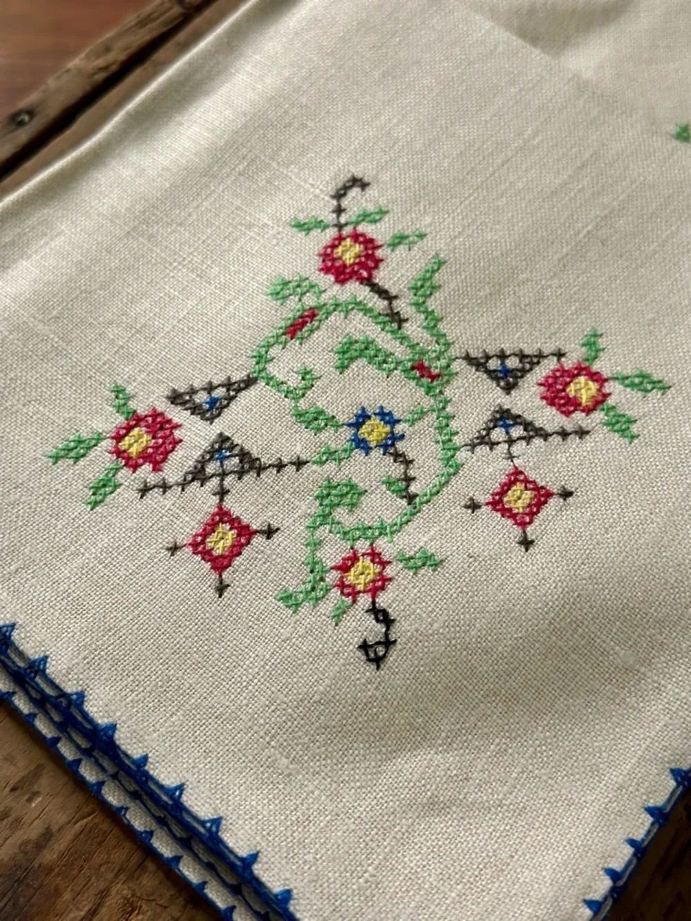 6 Vintage Hand Embroidered Floral Linen Napkins with Blue Trim